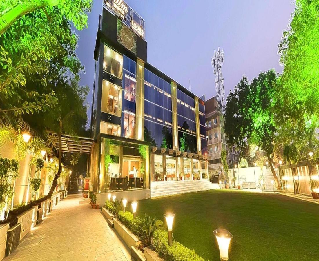 The Palm Spring A Boutique Hotel Naraina New Delhi Eksteriør bilde